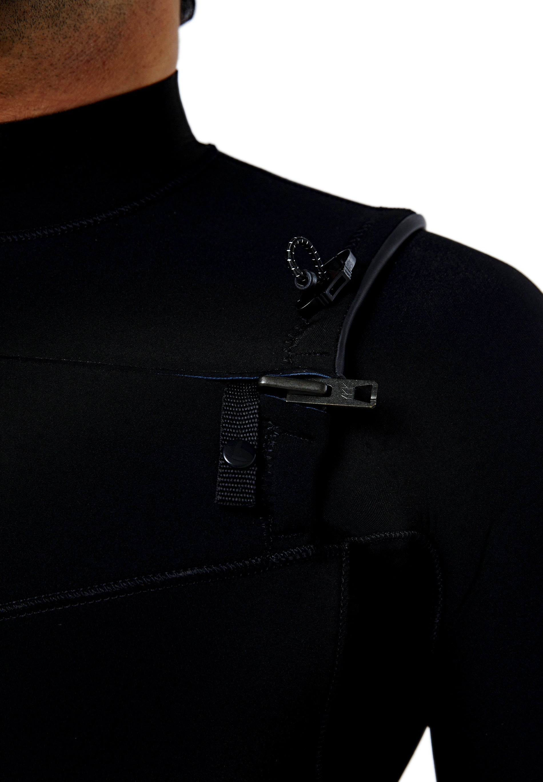 Fato Chest Zip 4/3 Explorer III – Deeply